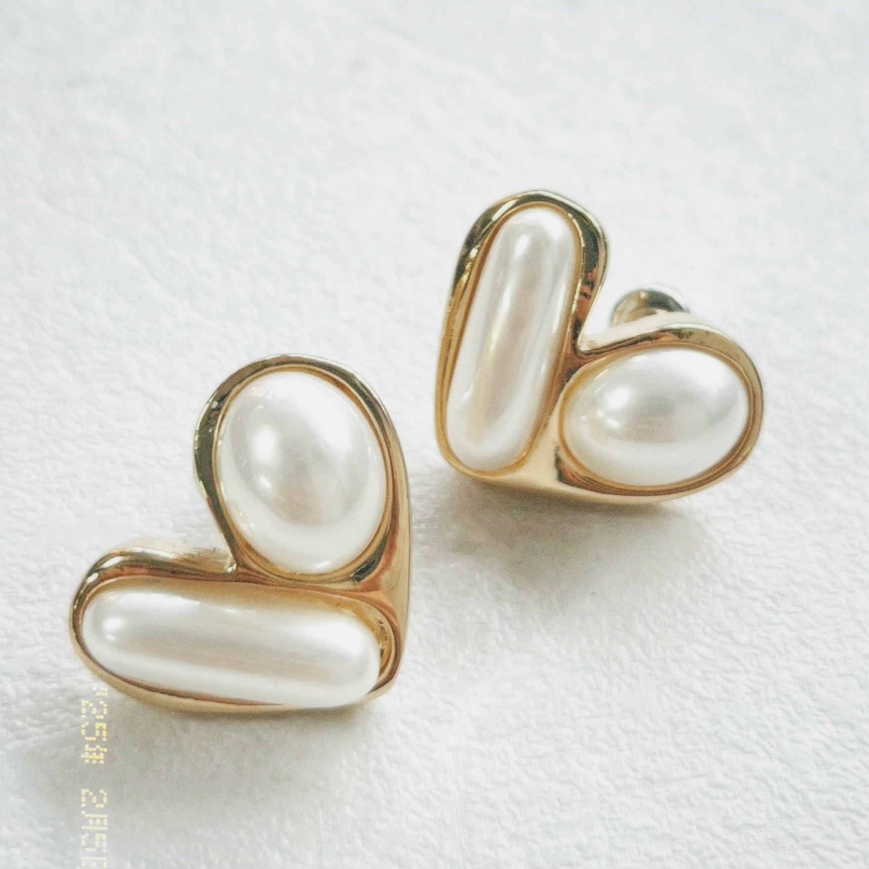 Abstract Pearl Heart Earrings