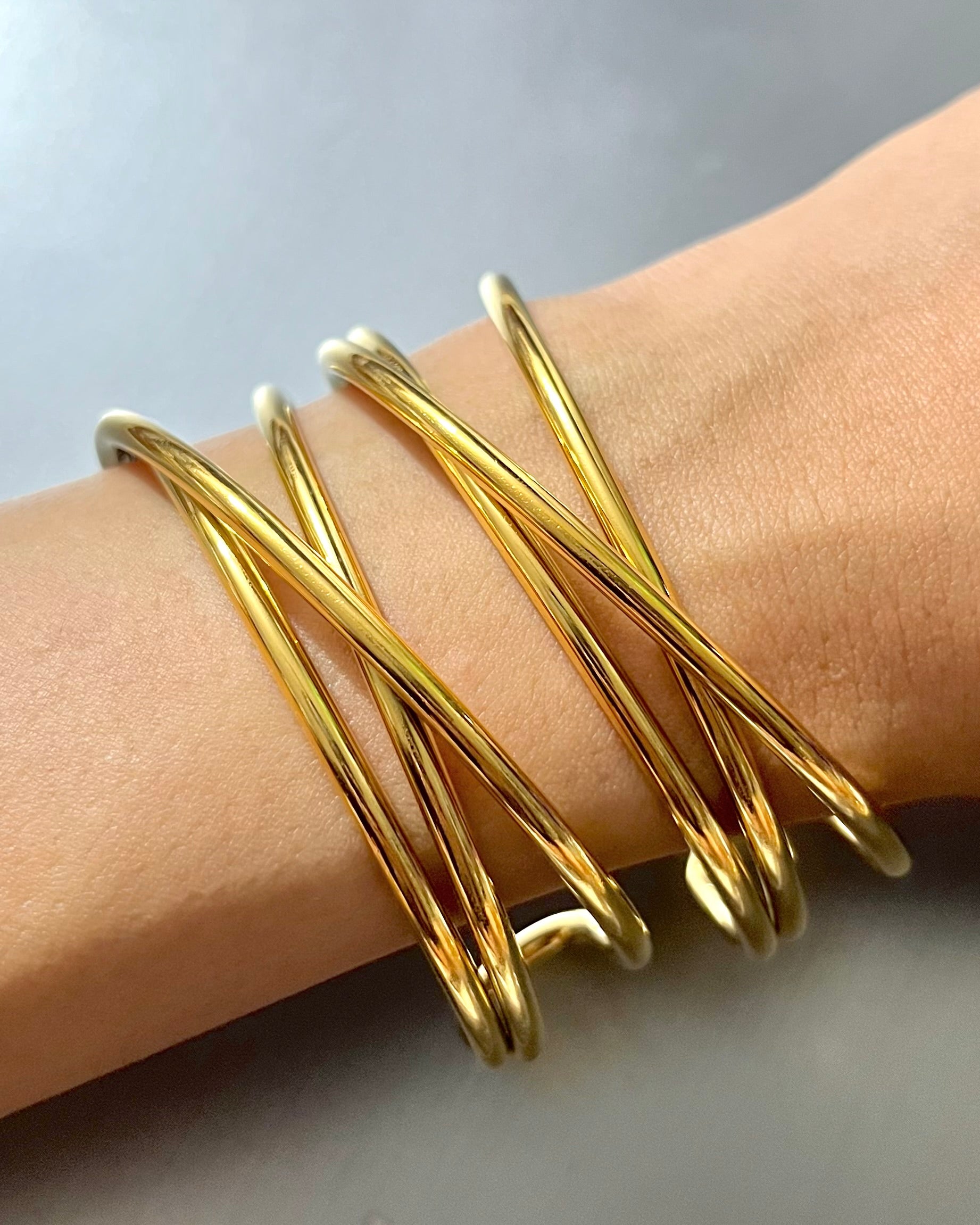 Triple Toned Curve Bangle