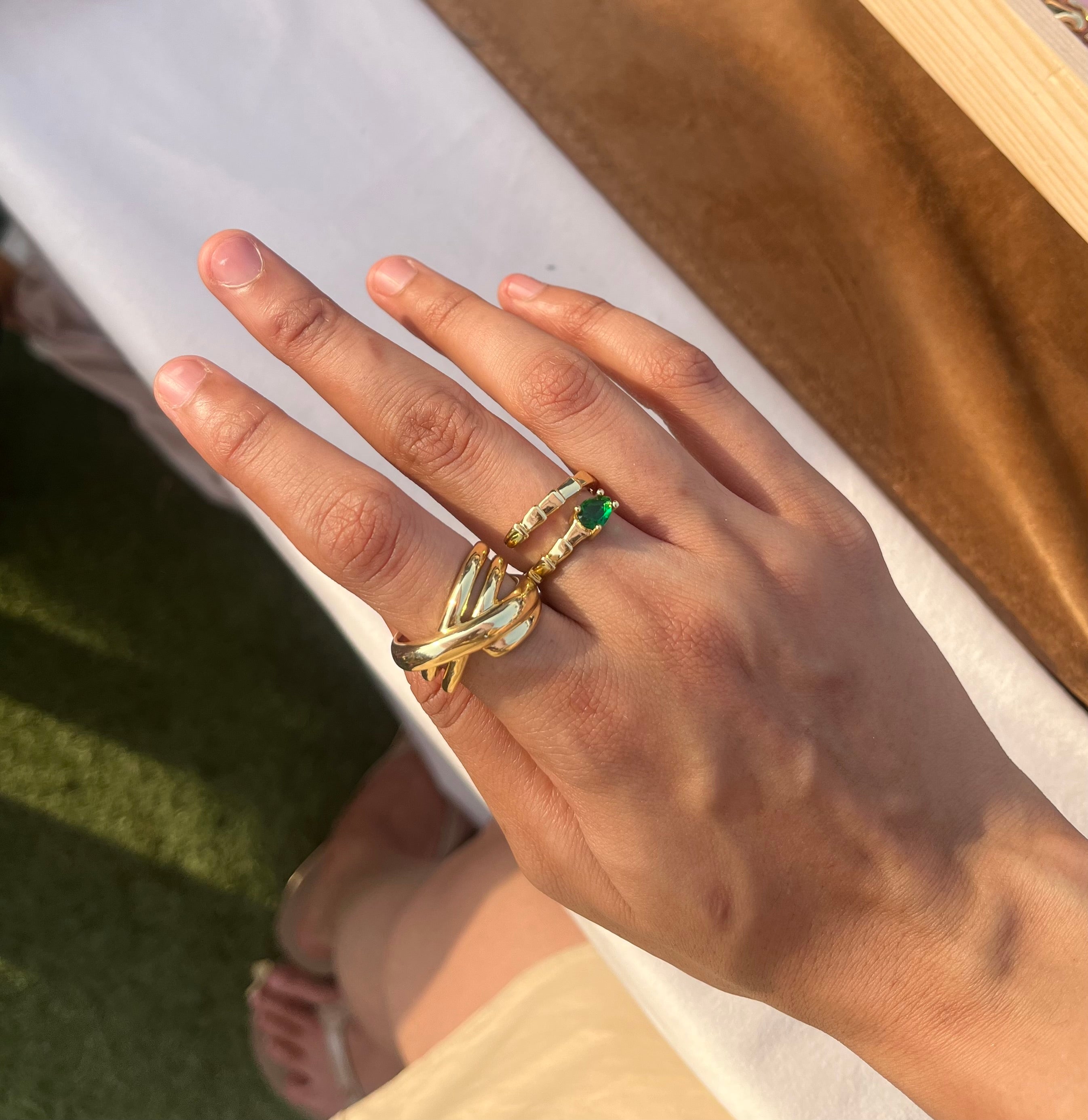 Emerald Snake Ring