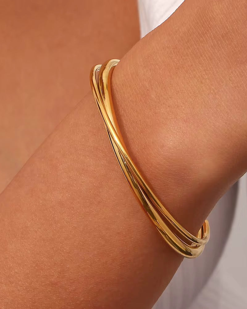 Dual Toned Curve Bangle