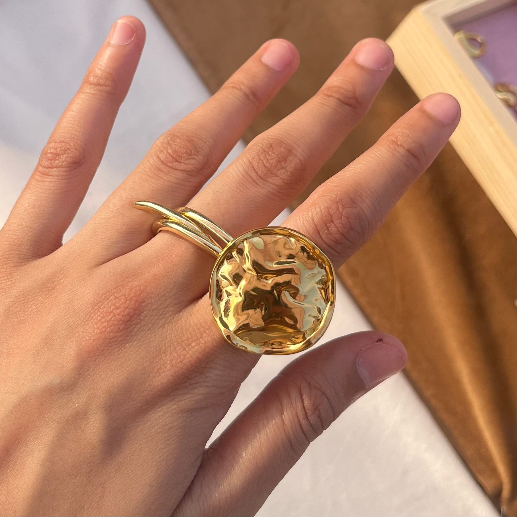 Abstract Coil Statement Ring