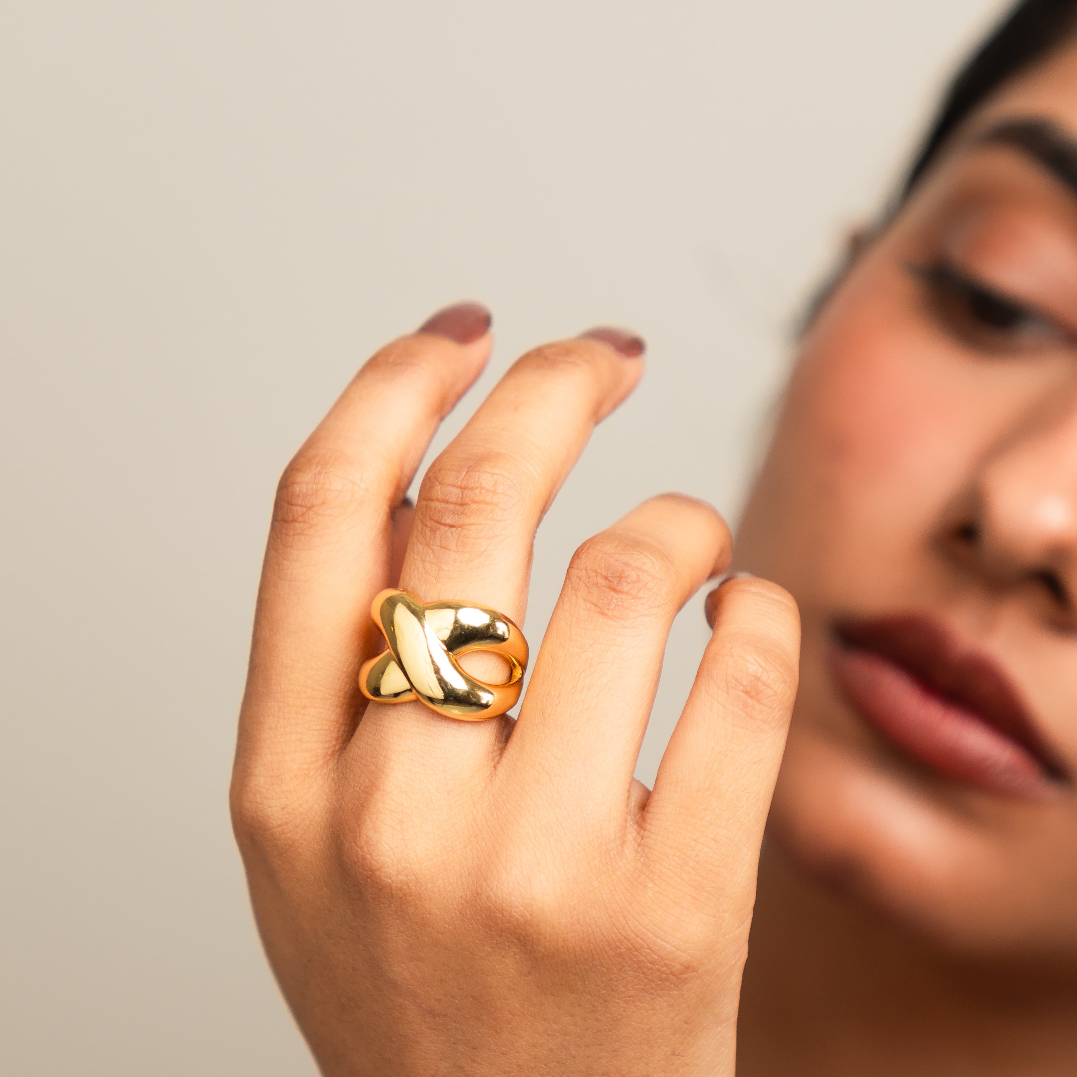 Rope Crossover Ring