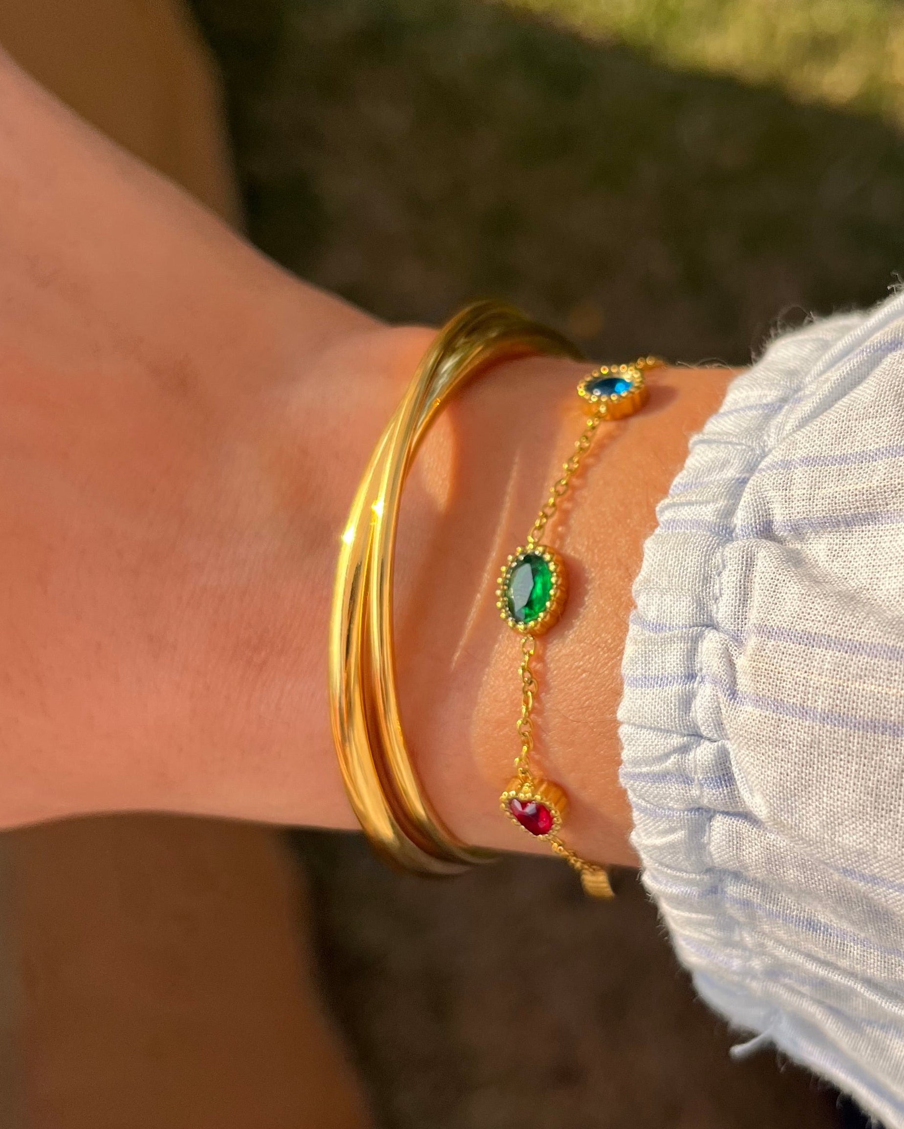 Dual Toned Curve Bangle