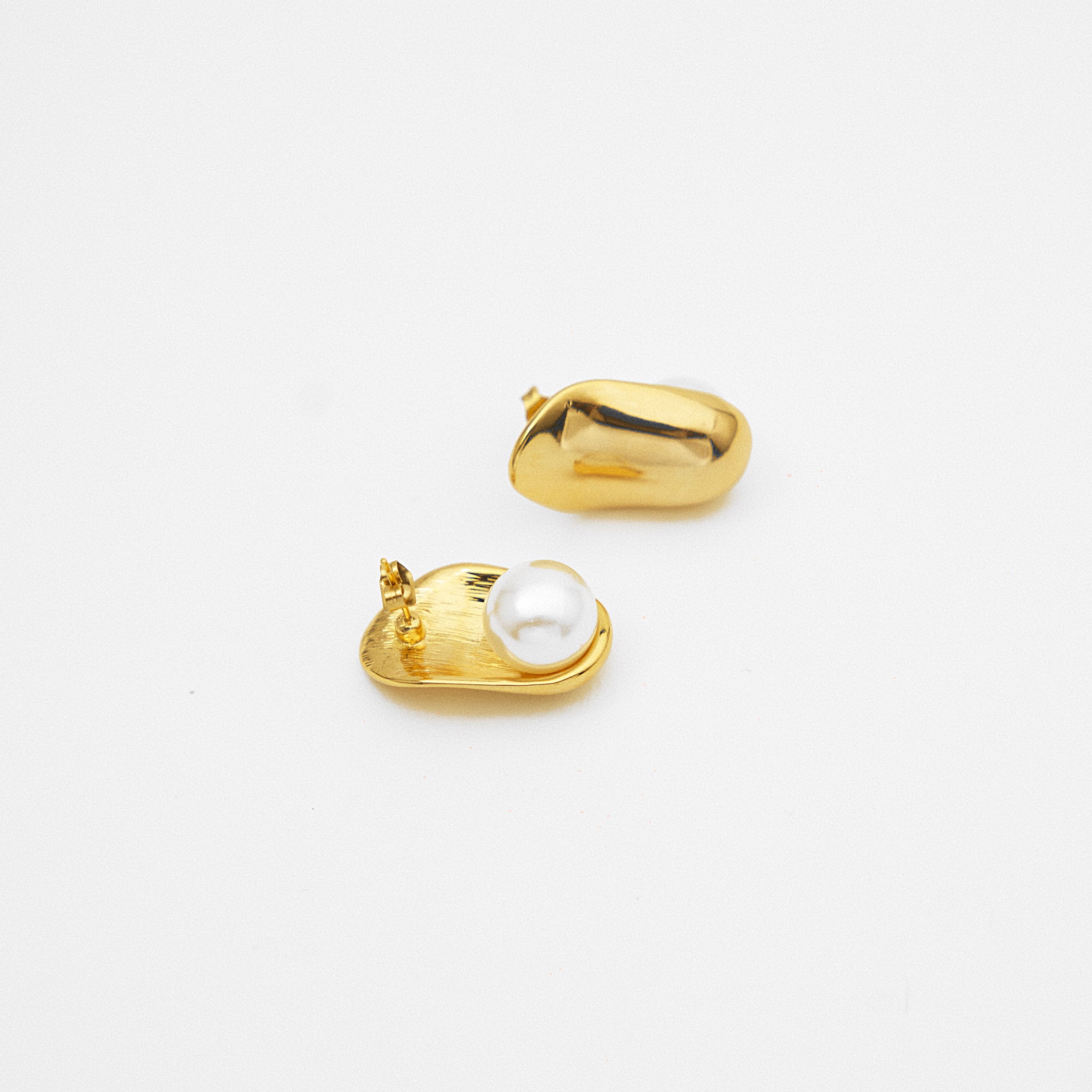 Molten Pearl Earrings