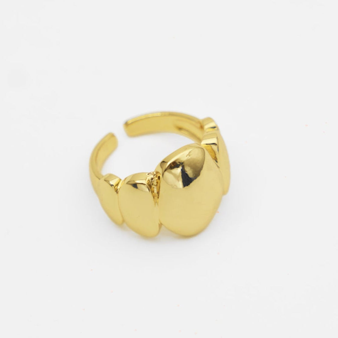 Puffy Charlotte Ring