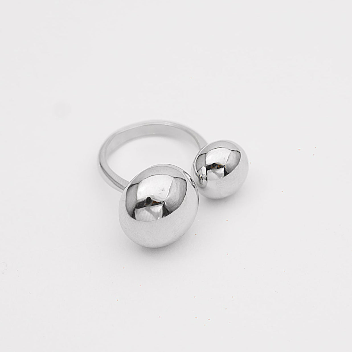 Open Ball Stacking Ring
