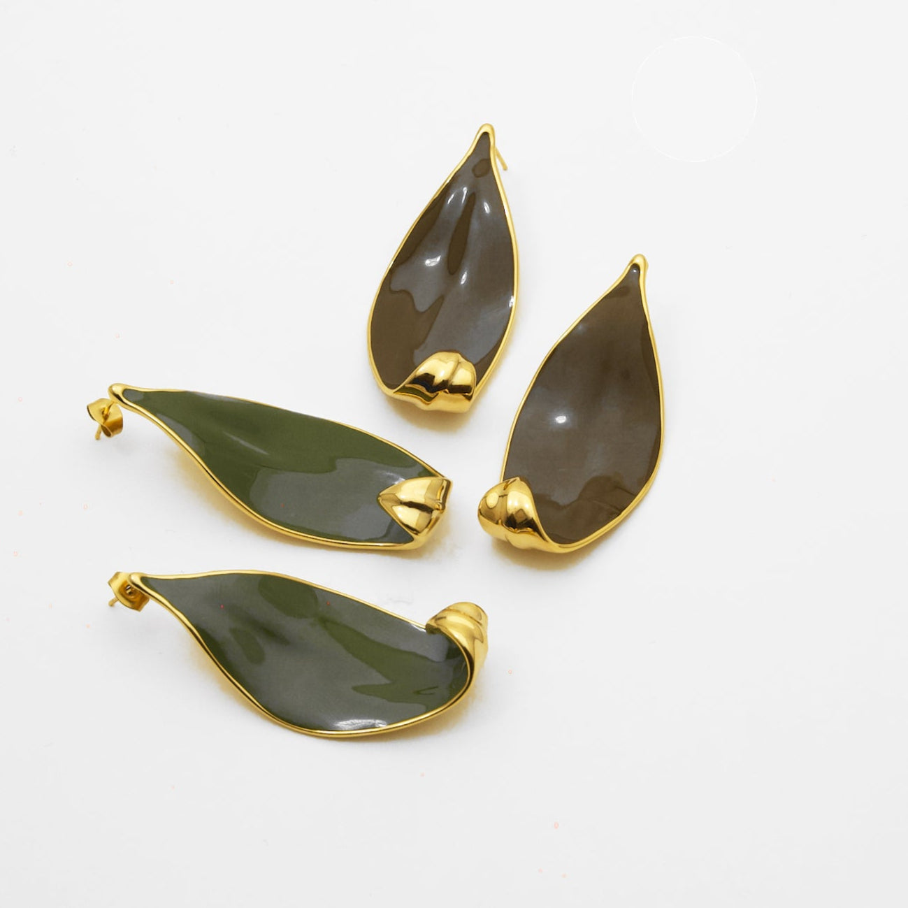 The Gambit Bloom Earrings