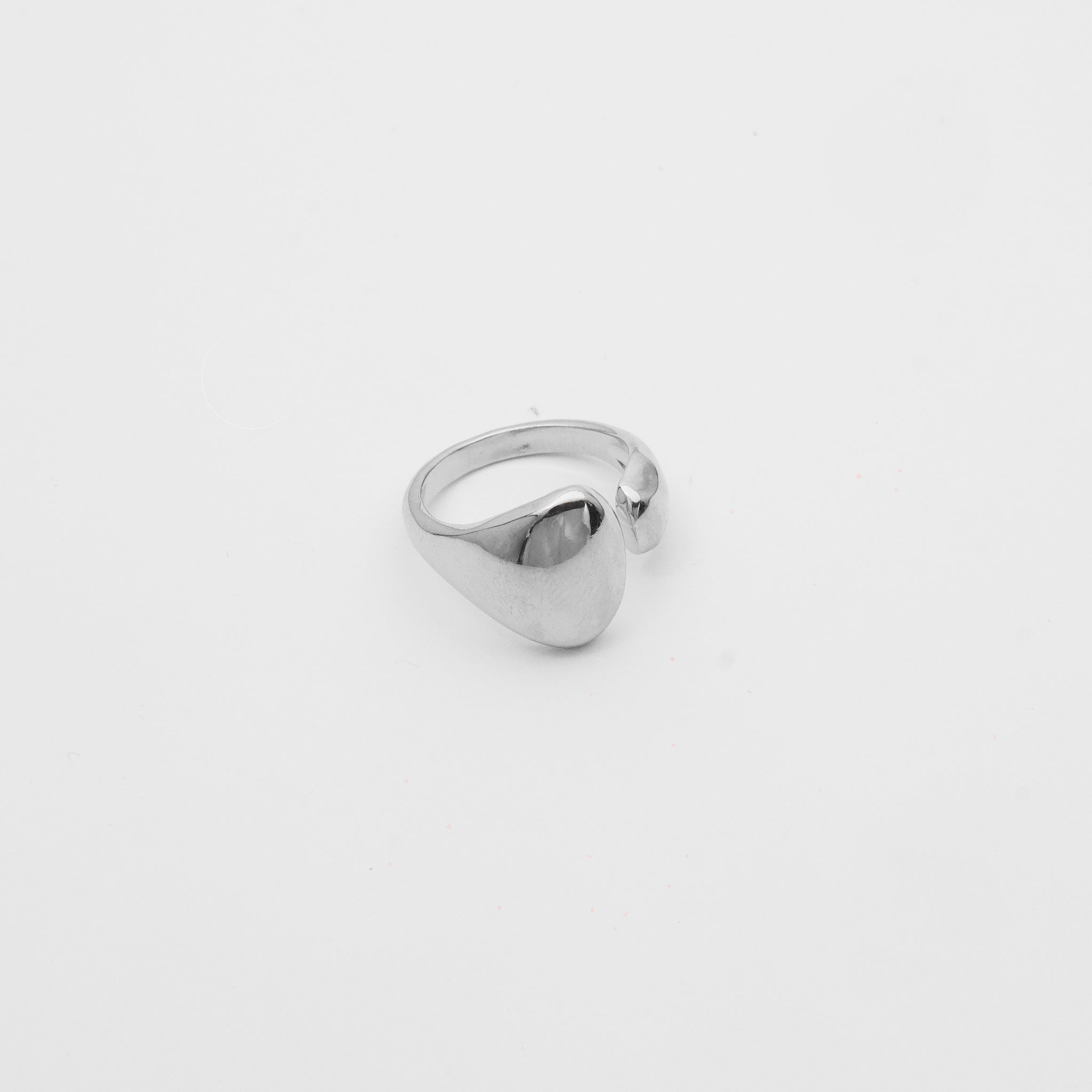 Abstract Sofia Ring