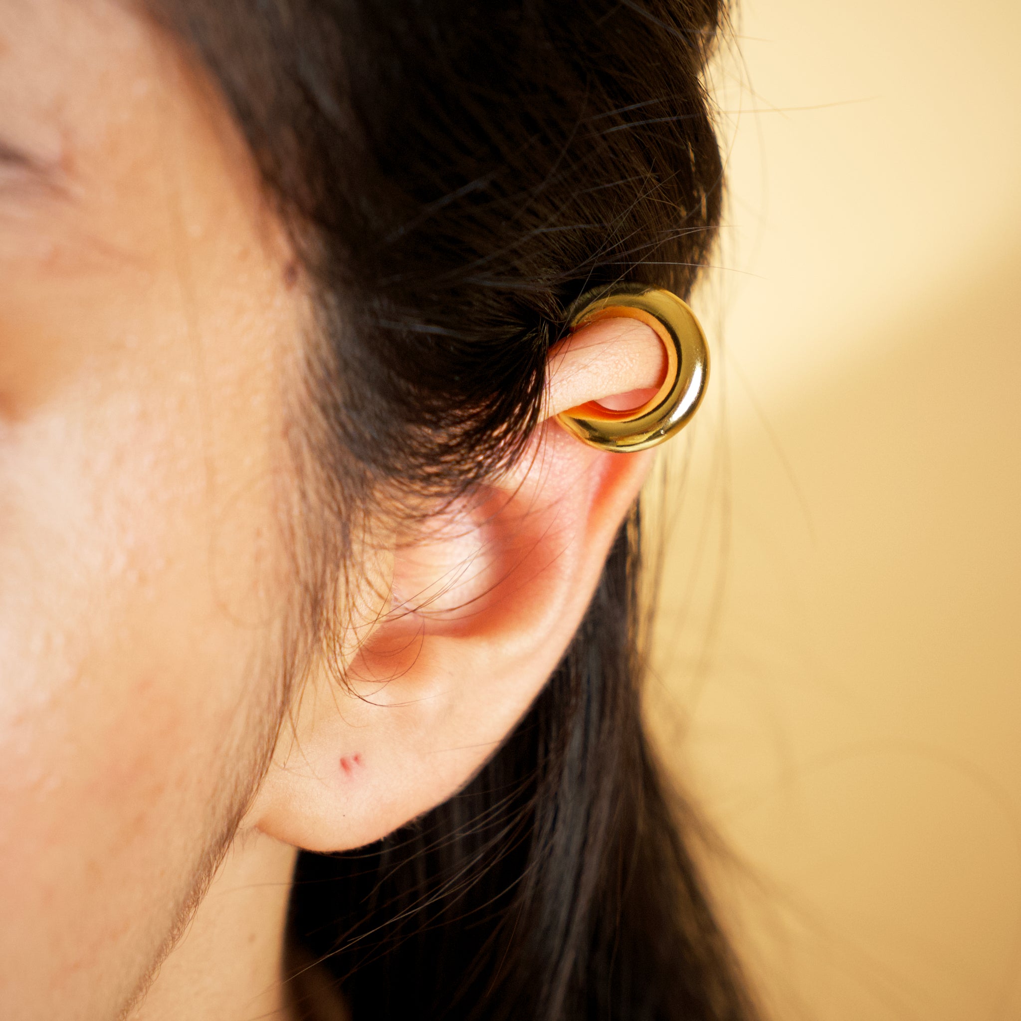 Sleek Plain Ear Cuff