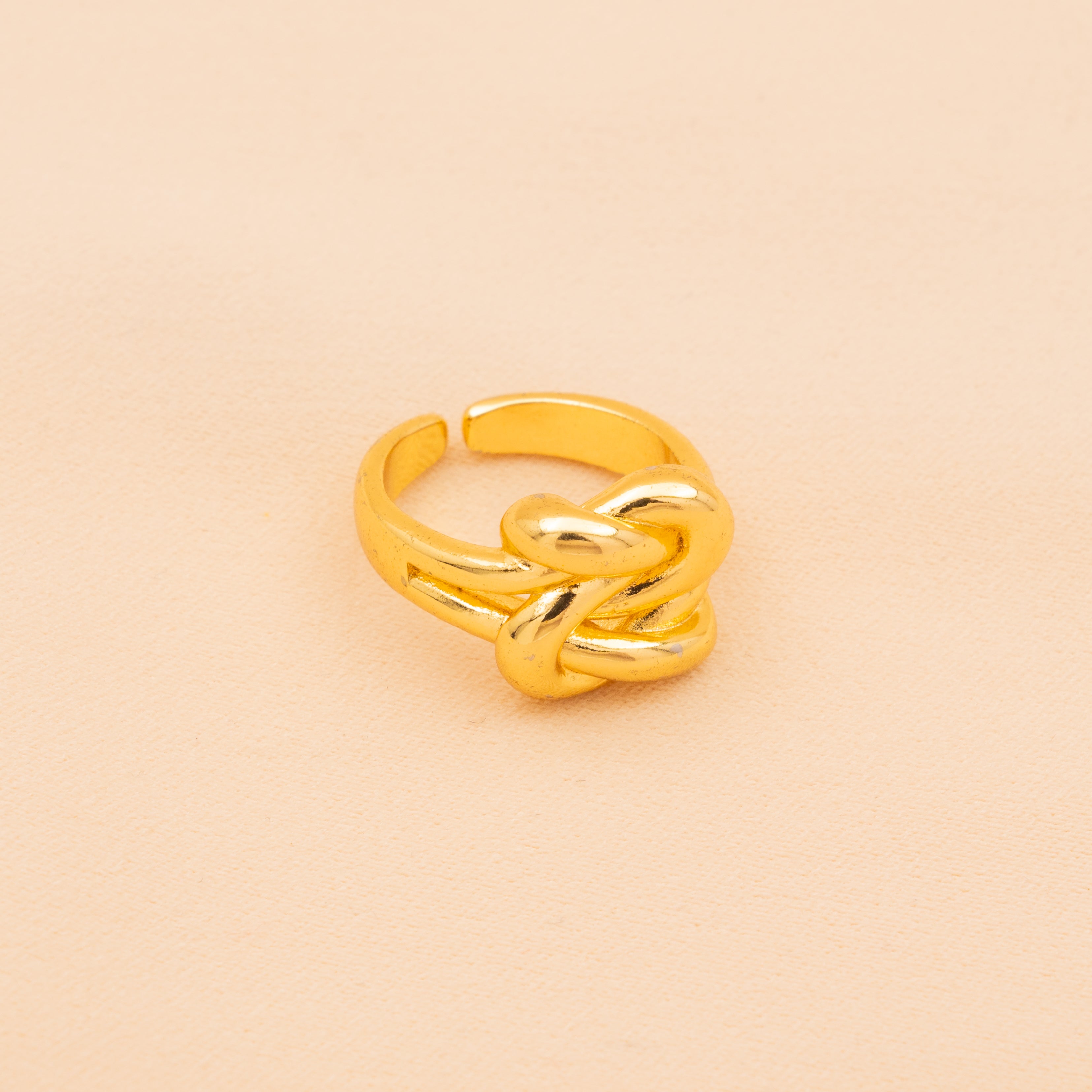 Bold Knotted Ring