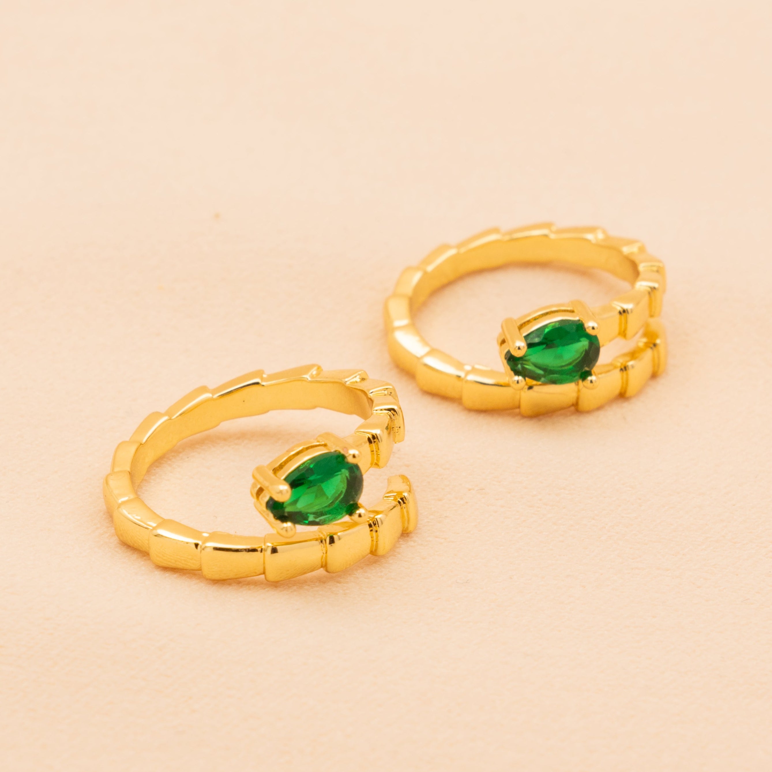 Emerald Snake Ring
