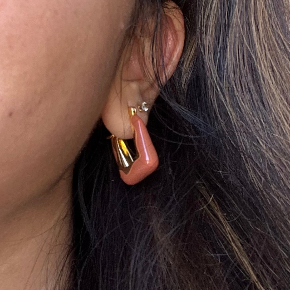 Sienna Sway Hoop Earrings