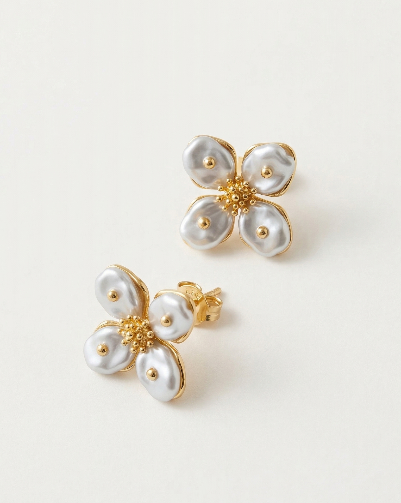 Bloom Pearl Studs