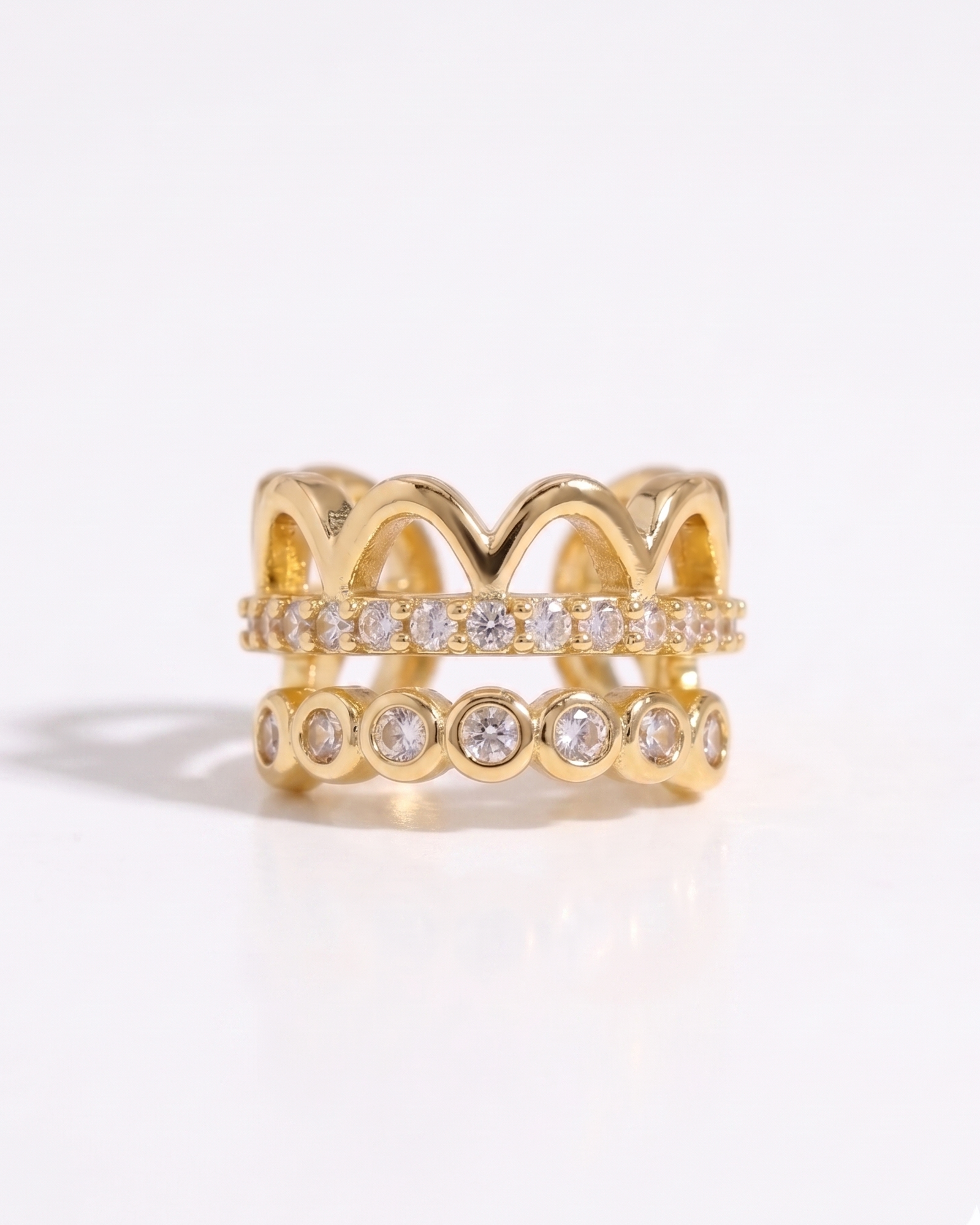 Célira Pavé Ear Cuff
