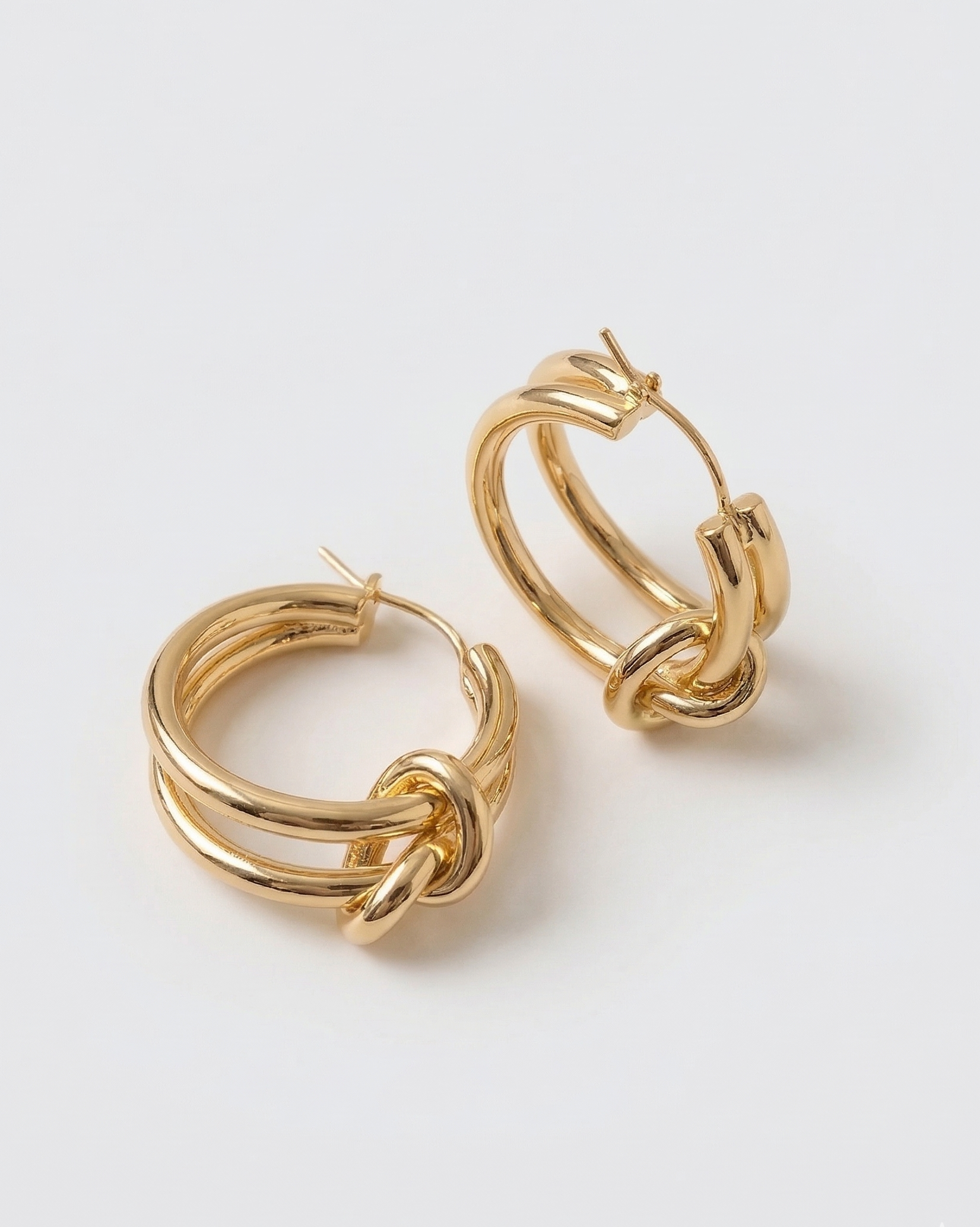 Knot Link Hoops