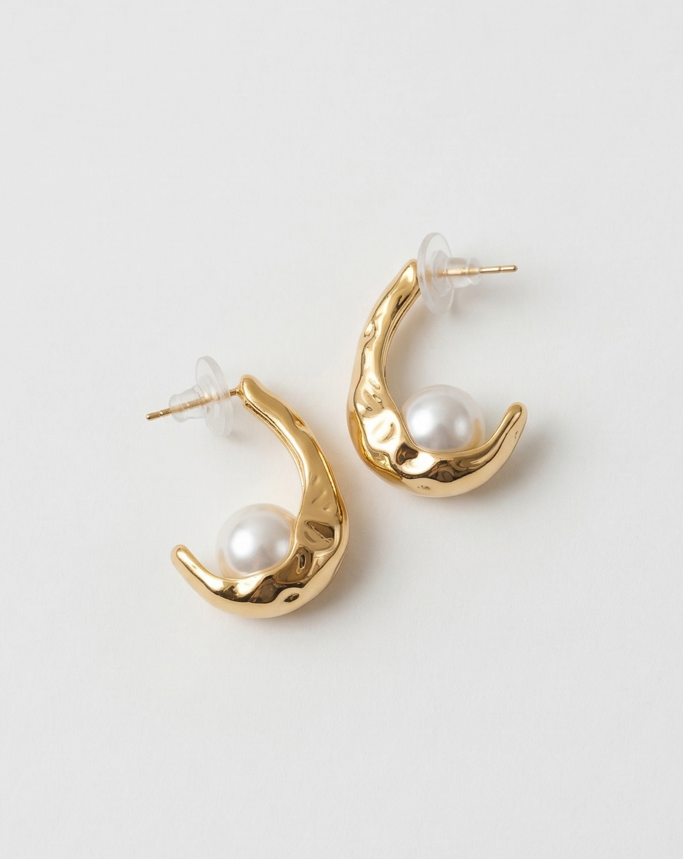 Sculpt Pearl Earrings