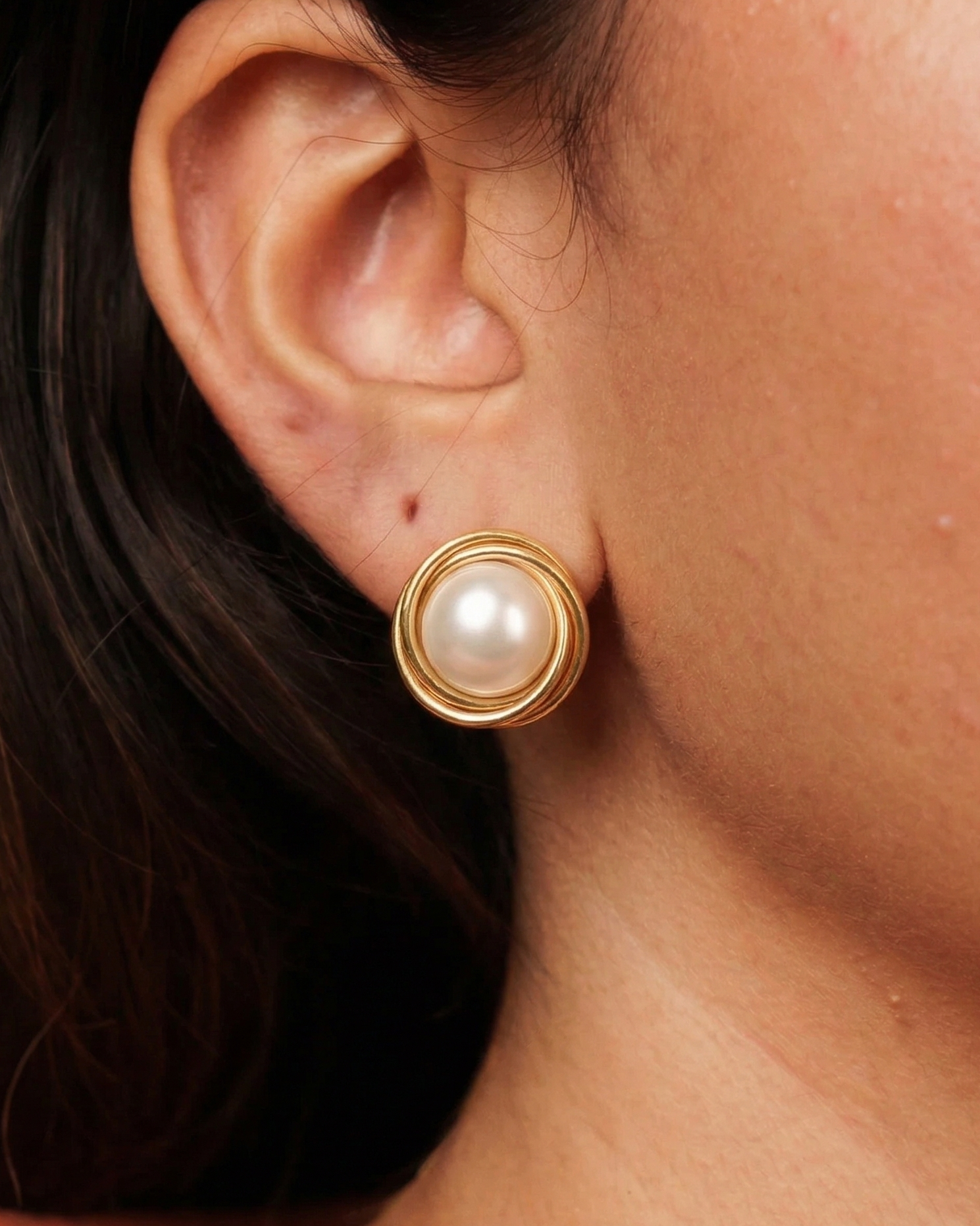 Halo Pearl Stud Earrings