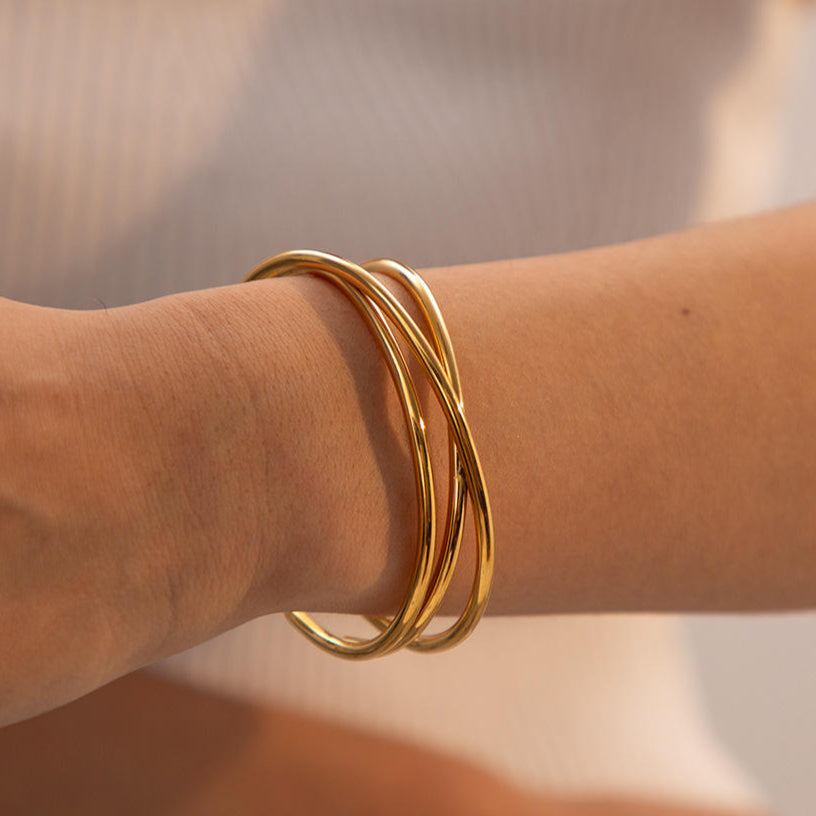 Triple Toned Curve Bangle