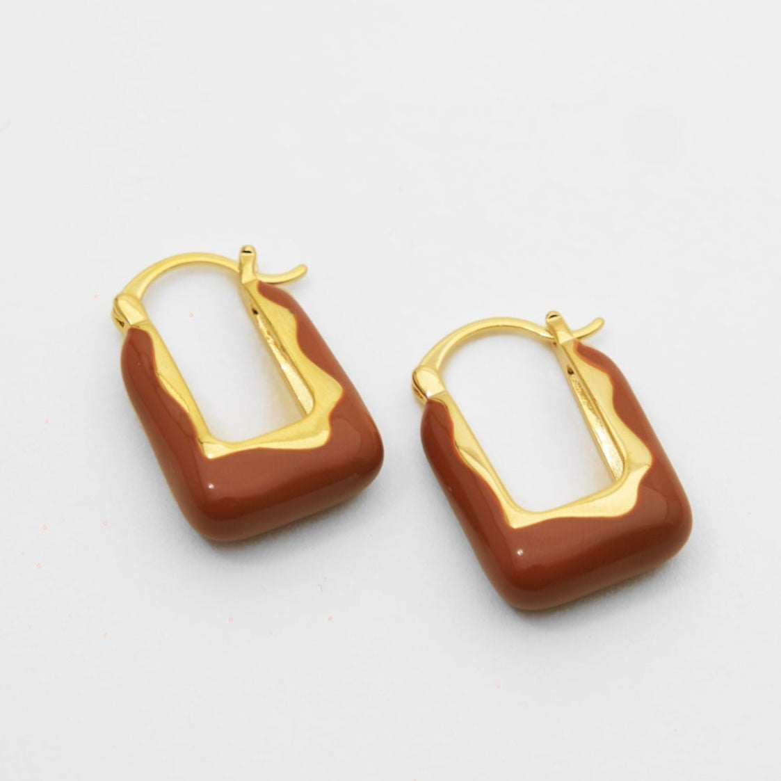 Sienna Sway Hoop Earrings