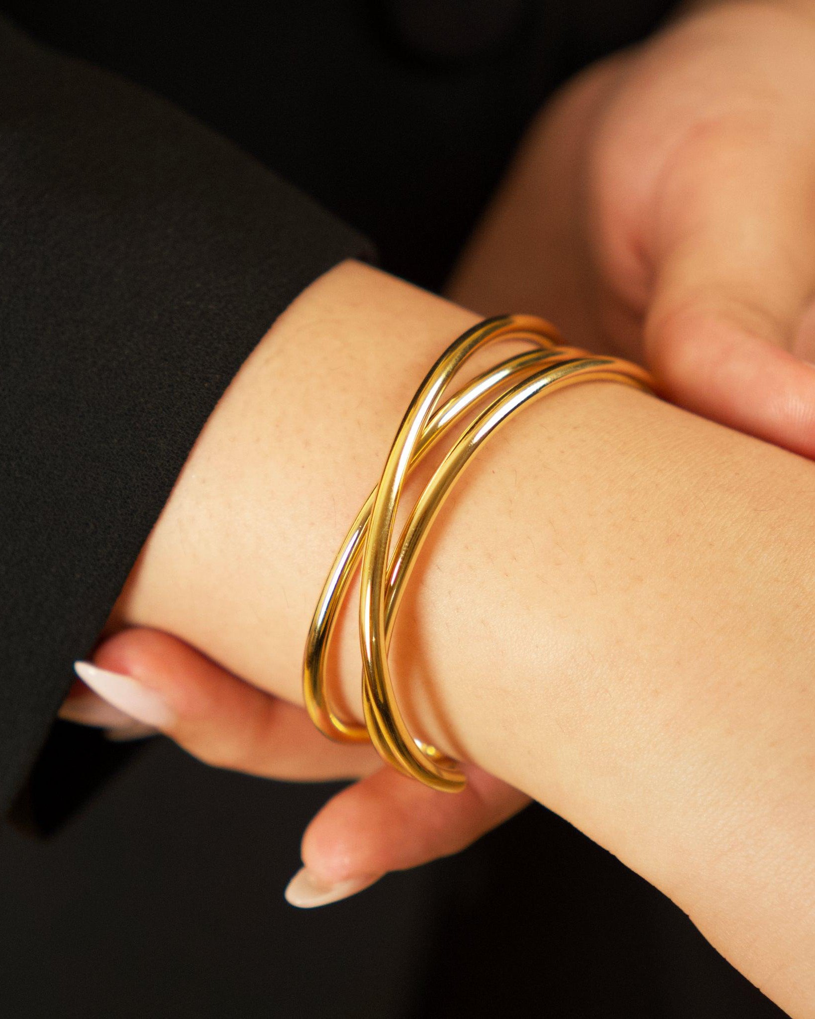 Triple Toned Curve Bangle