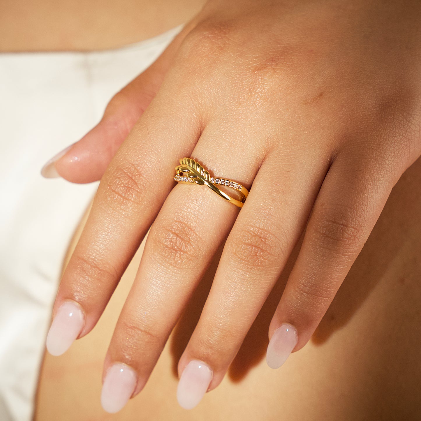 Minimal Feather Dual Ring