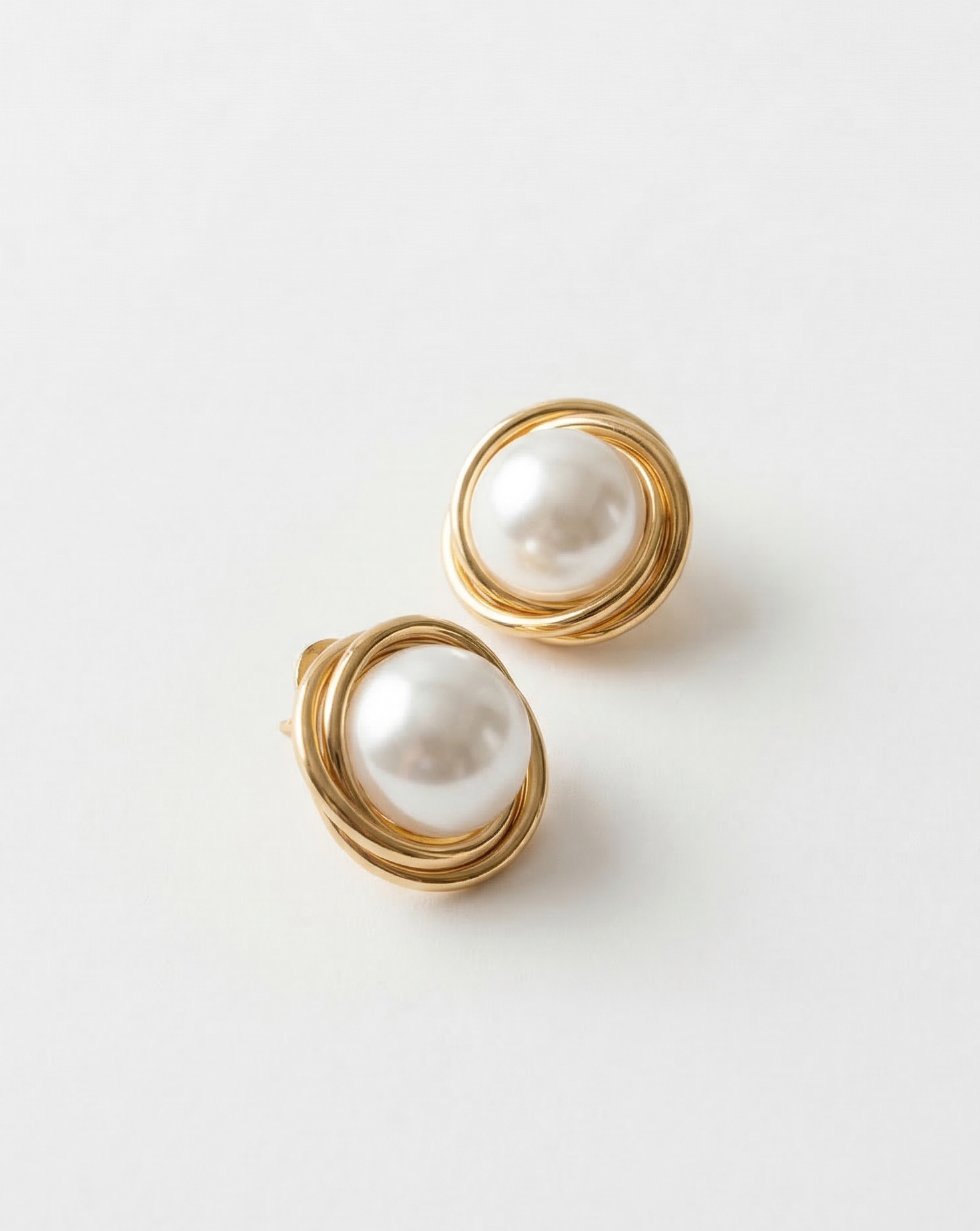 Halo Pearl Stud Earrings