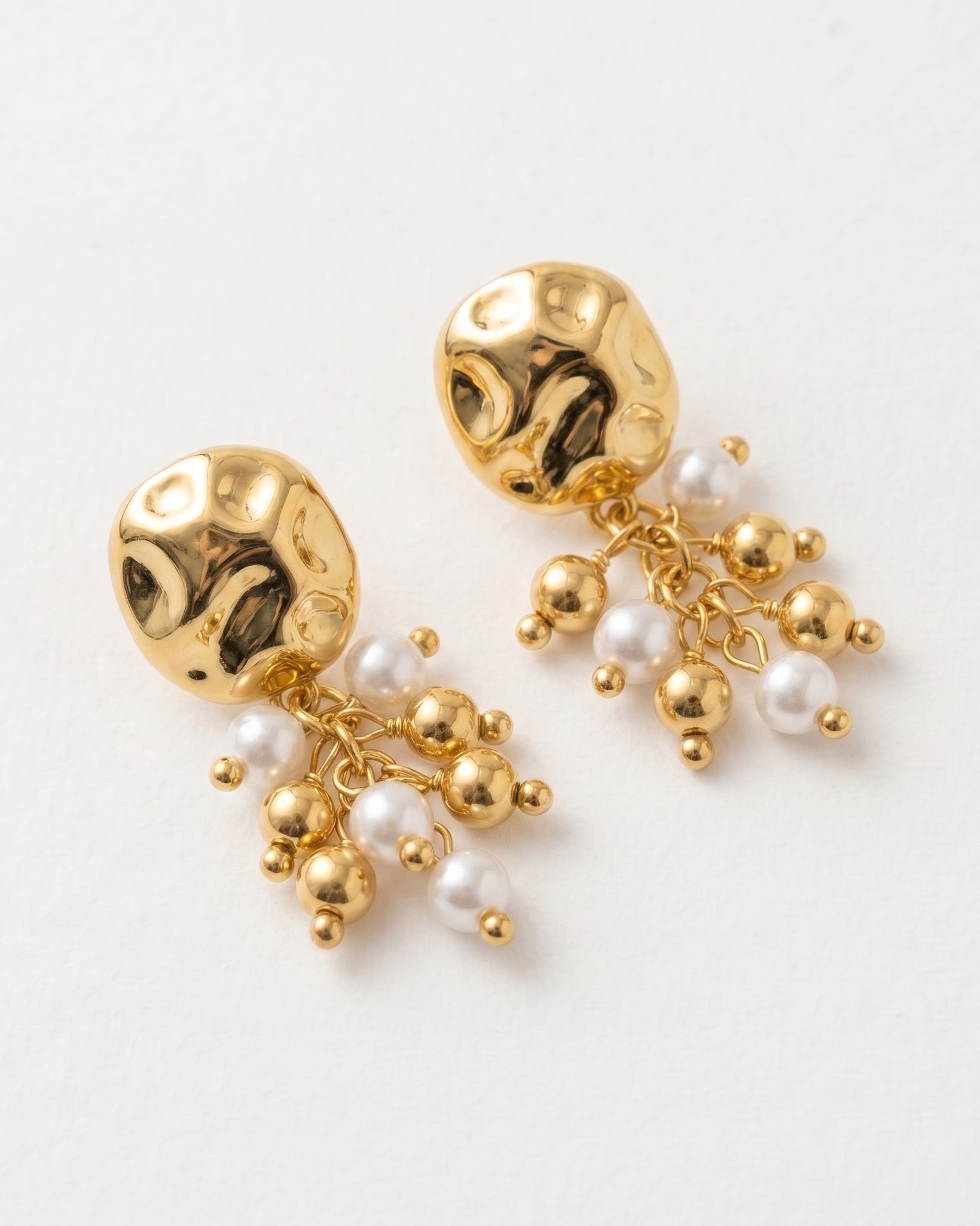 Solène Pearl Fringe Earrings