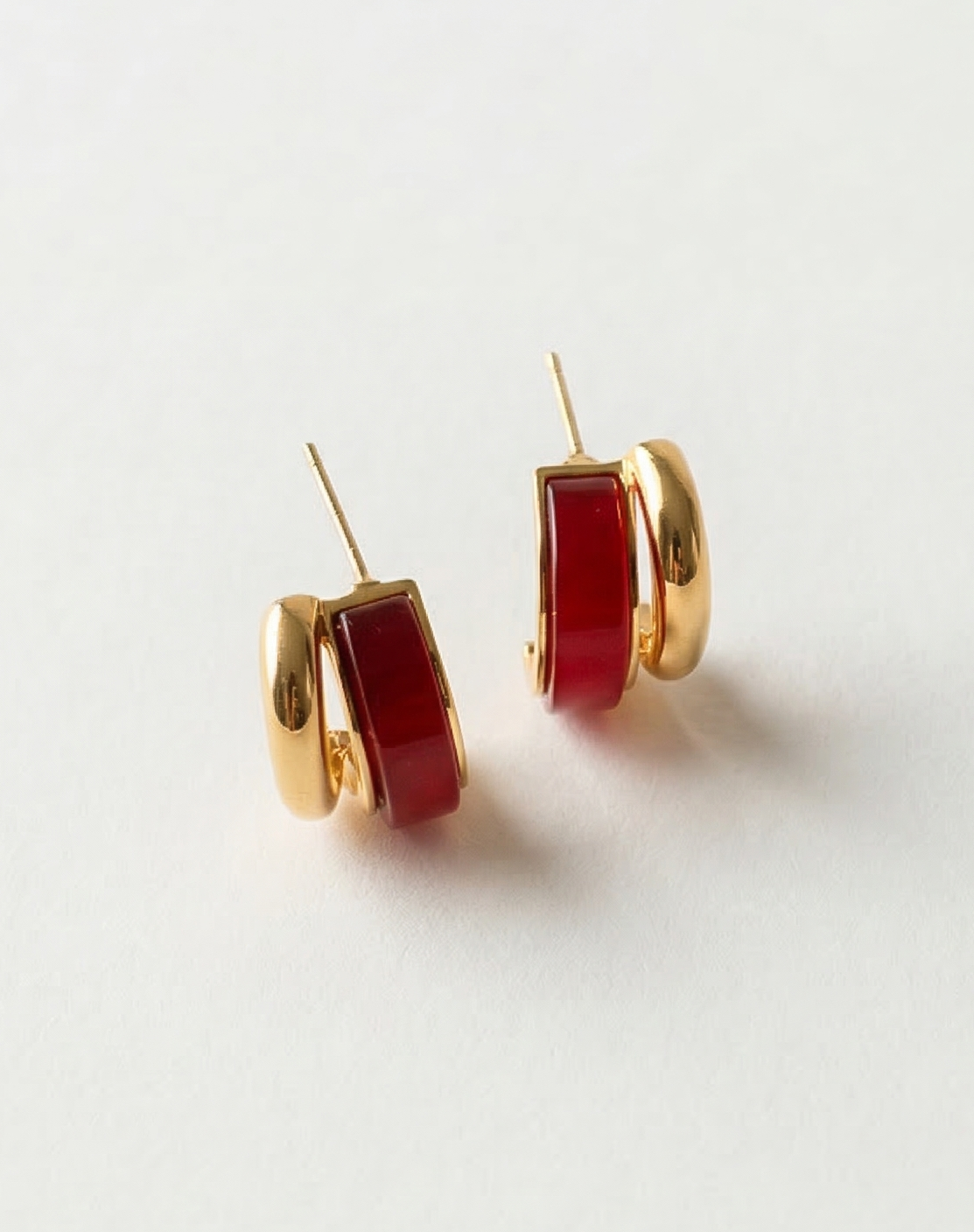Rouge Mini Hoops