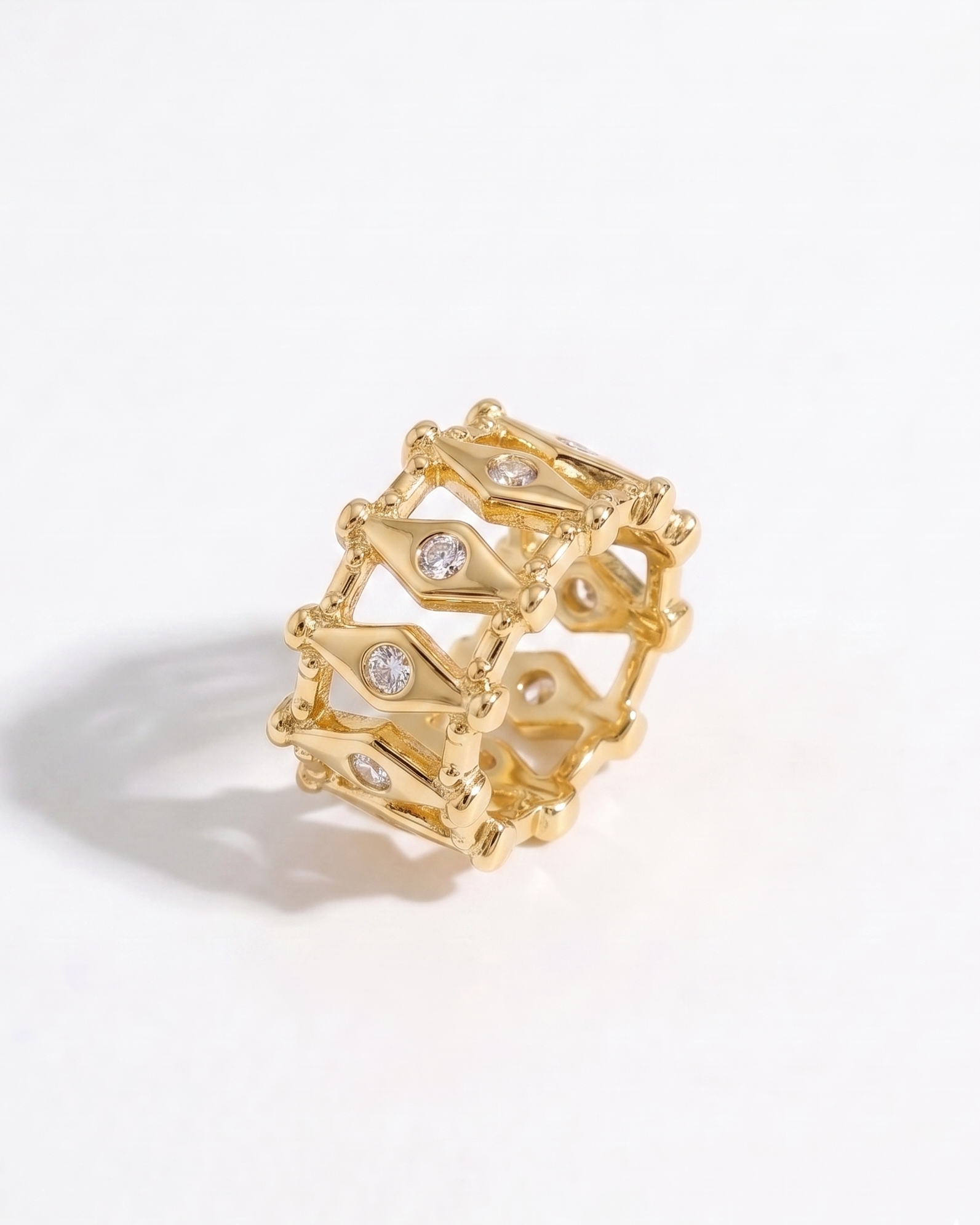 Vanguard Crystal Ear Cuf
