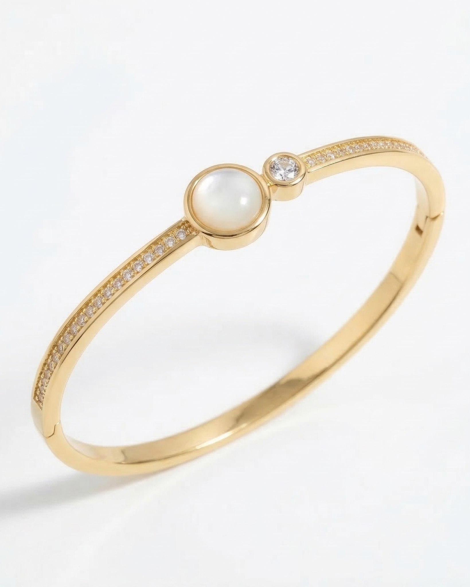 Luna Pearl Bangle