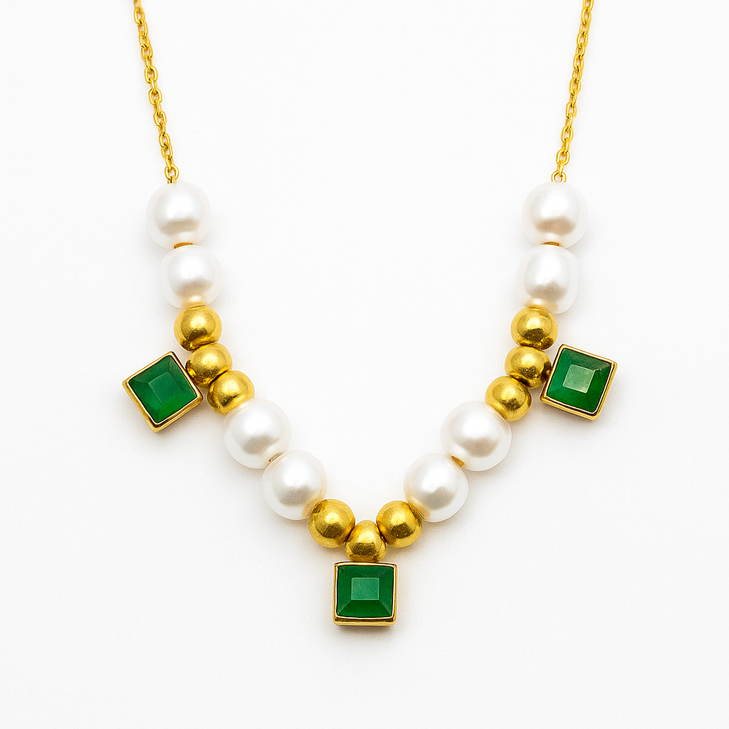 Multi Pearl Green Necklace