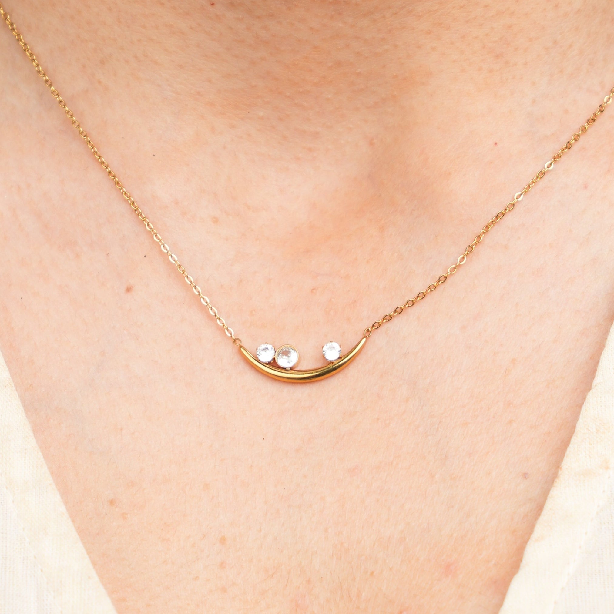 The Auri Necklace