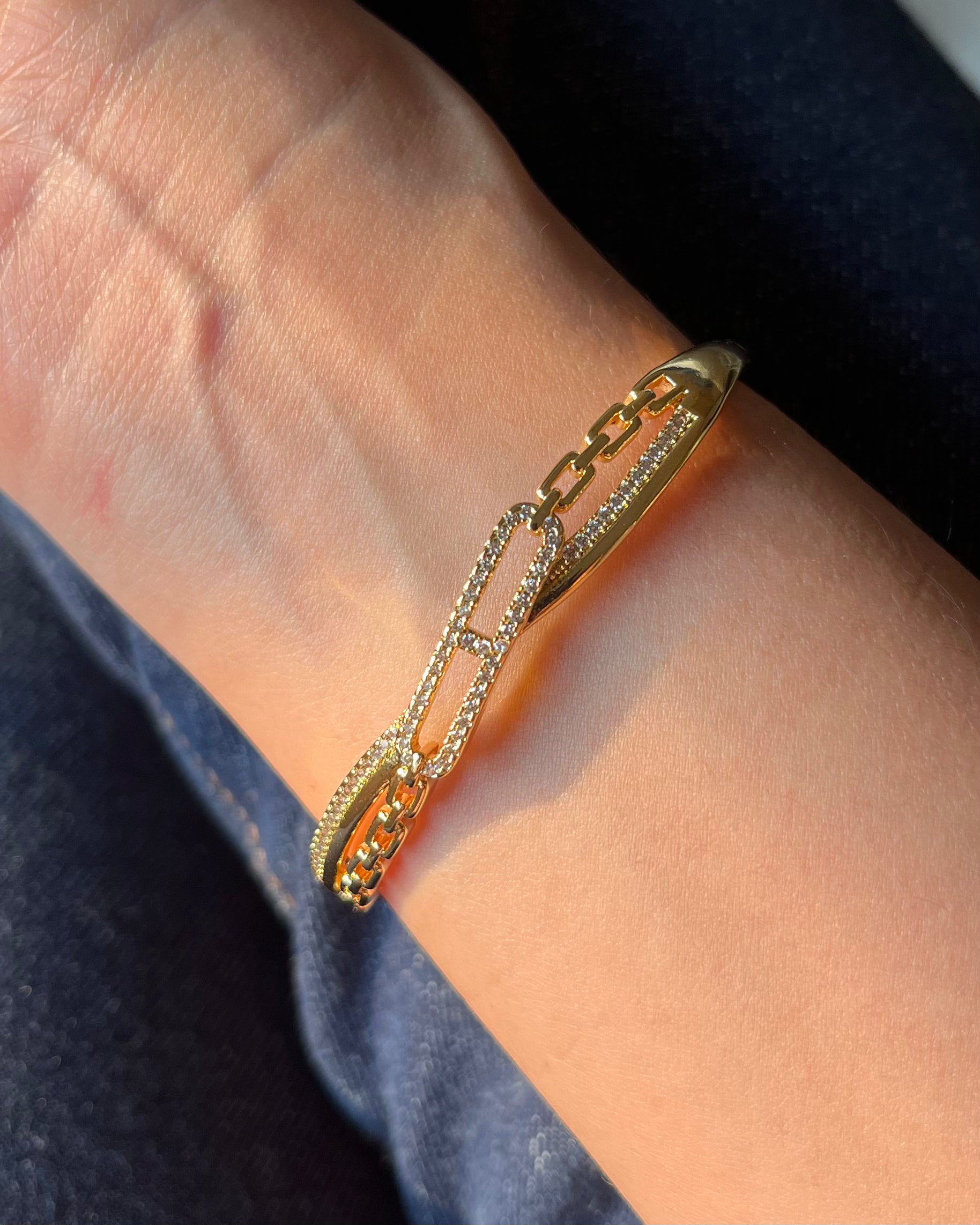Aurelia Link Bangle