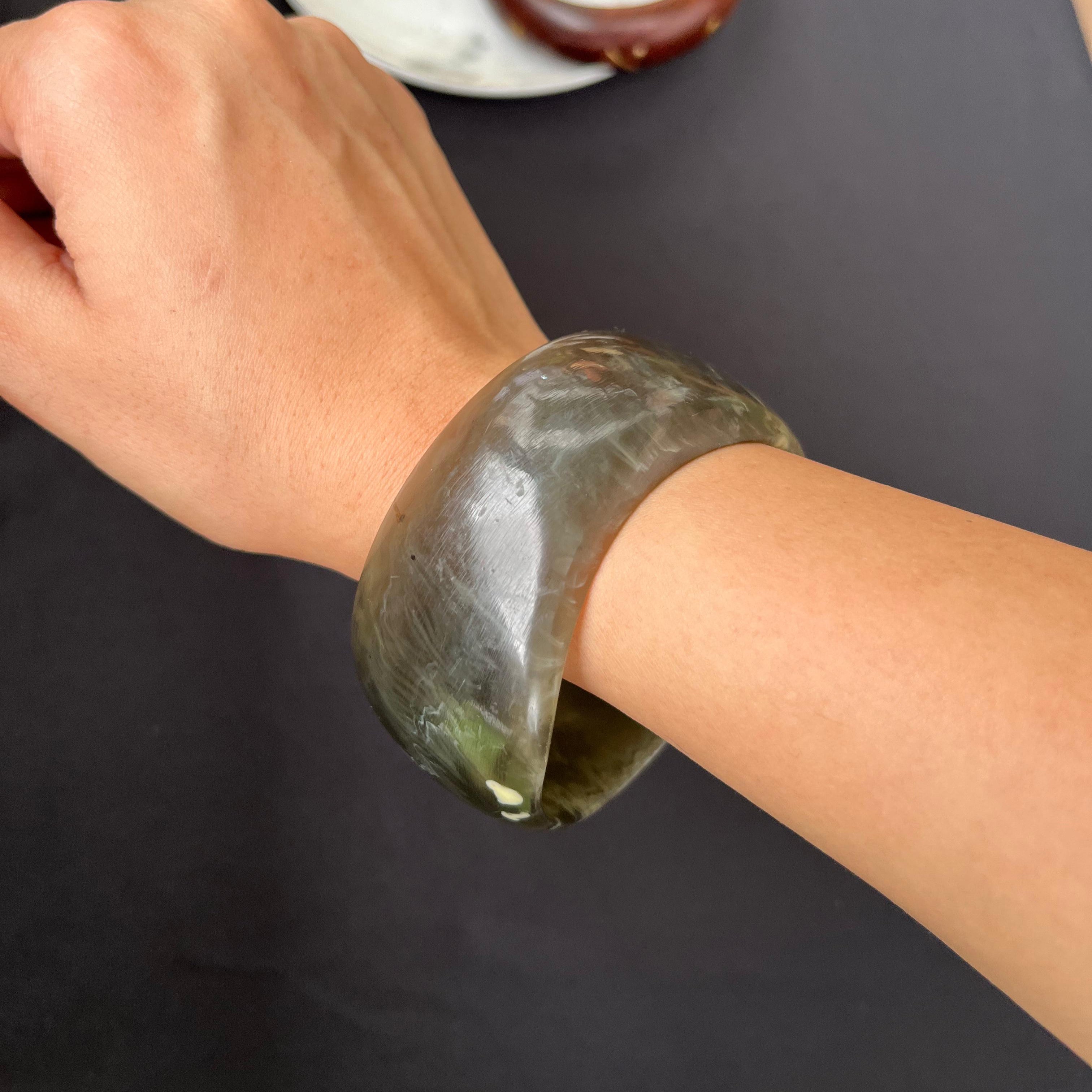 The Vana Bangle